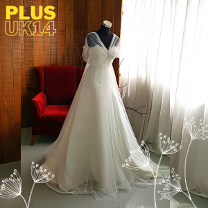 412WL01 Plus UK14 CS A line Covertible Shoulder Strap