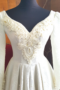 17 Long sleeves V Neck Textured Satin A line Royal Princess Wedding Dress Rental Gaun Baju Pengantin Muslimah Kahwin Nikah Sanding Malaysia Kuala Lumpur Petaling Jaya