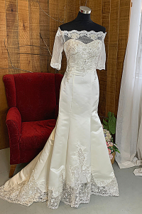 45 Off shoulder 3/4 sleeves Sleeves French Chantilly Lace Lace Duchess Satin Trumpet Mermaid Wedding Dress Gaun Baju Pengantin Muslimah Kahwin Nikah Sanding Malaysia Kuala Lumpur Petaling Jaya