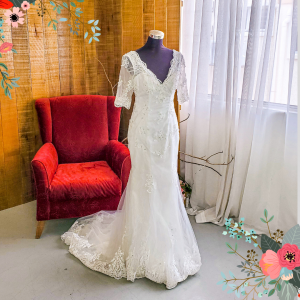 405W002 Mermaid Trumpet Quarter Long Lace Sleeves wedding dress malaysia