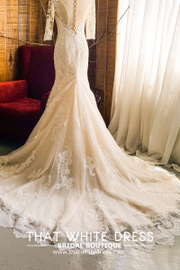 909BY05W02 Dara LS Beige trumpet Guipure French Chantilly lace enBride Wedding Gown Premium Designer Malaysia rental