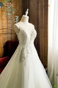 910BY05W02 Barrie Strap V illusion neck A line lace train a  Low Back Button Bridal Gown Signature Designer Custom make rental Kuala Lumpur