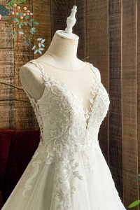 910BY05W02 Barrie Strap V illusion neck A line lace train a  Low Back Button Bride Wedding Gown Premium Designer Malaysia rental