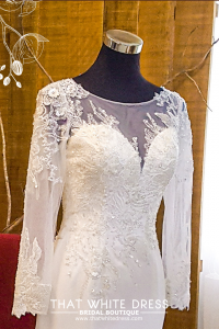 211BY11W03 Ashley Long Sleeves Button back Silk Satin Lace Sheath Silver trumpet b Gaun Pengantin Muslimah Malaysia sewa Kahwin Nikah