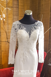 211BY11W03 Ashley Long Sleeves Button back Silk Satin Lace Sheath Silver trumpet f Gaun Pengantin Muslimah Malaysia sewa Kahwin Nikah