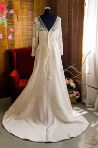 2012BY09WL01 Lara Plus Plus LS Lace Duchess Satin A line b Plus size Bride Event Reception Dinner Dress rental Malaysia