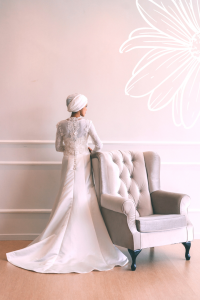 610CCW01 Dantella Long Sleeves Illusion Satin button back 3 Long Sleeves Bridal Dress Malaysia Rental, French Lace wedding Dress rental Malaysia, 