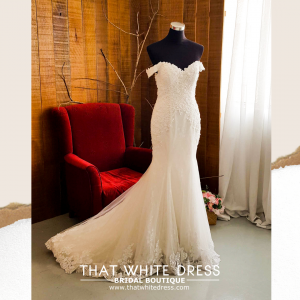 76LLW01 LL Mien Off shoulder Trumpet Wedding Gown Full lace Romantic Malaysia Kuala Lumpur Selangor Petaling Jaya
